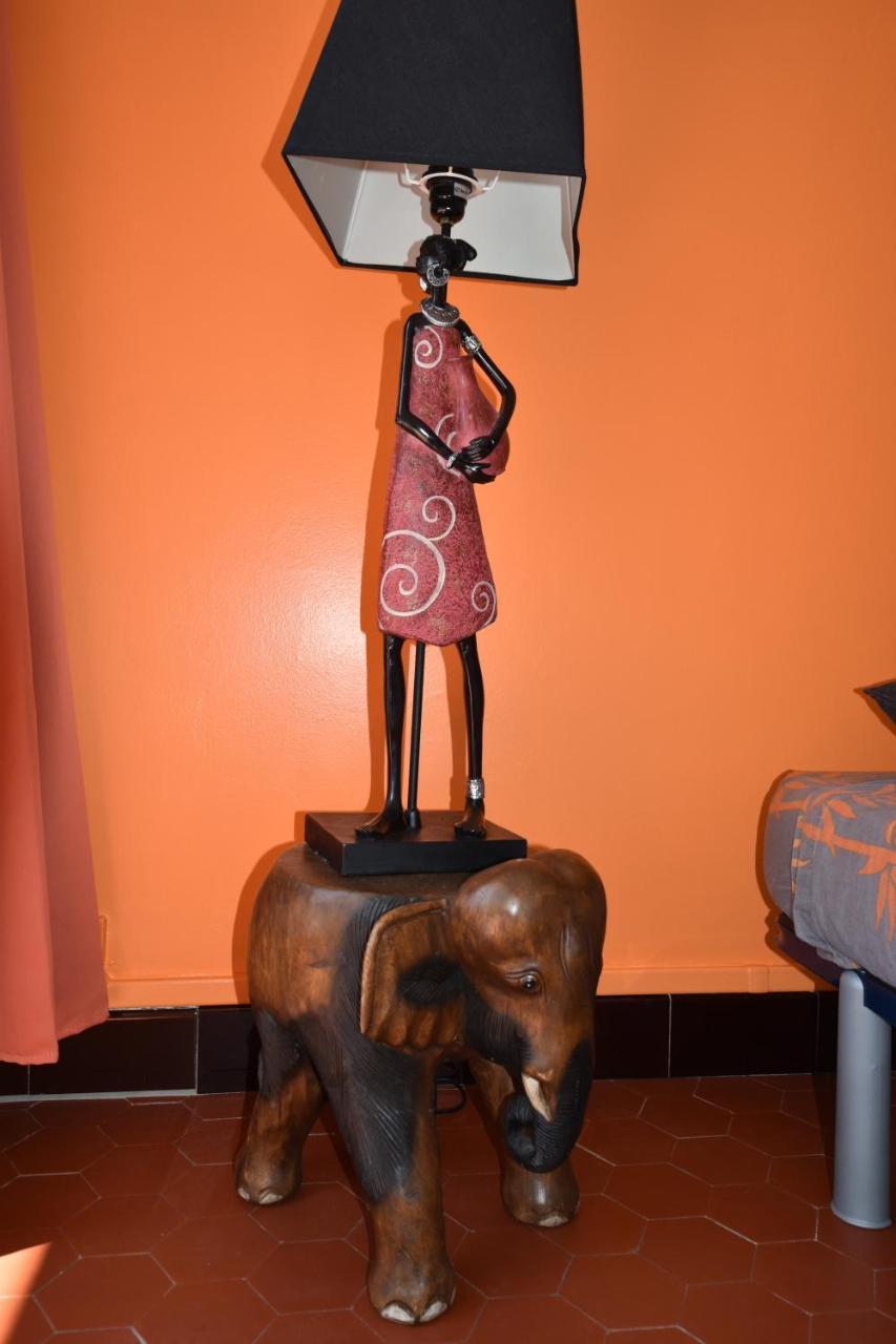 Le Gambetta Appartement Toulon Buitenkant foto